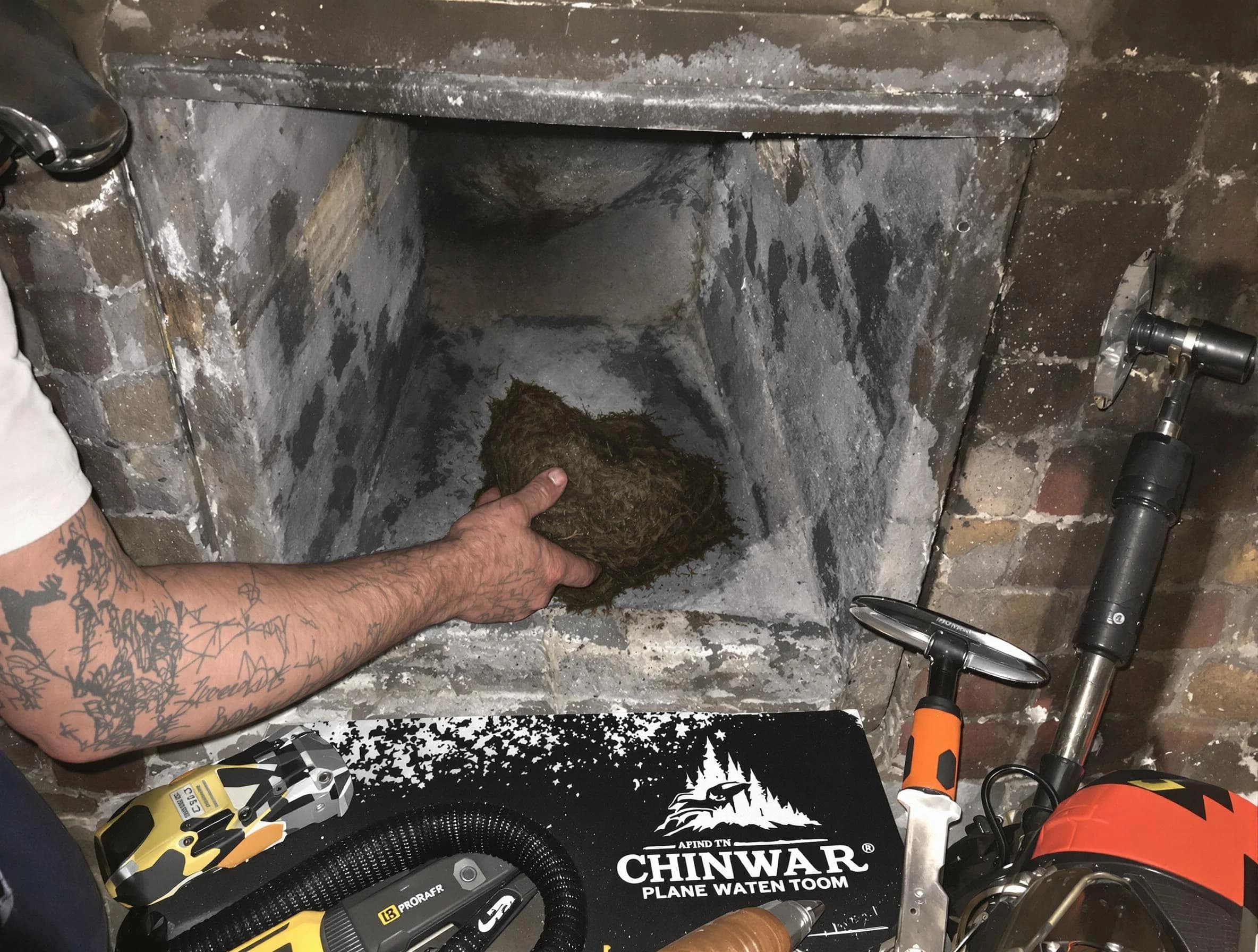 Bluffdale Chimney Sweep safely removing debris and screening chimney in Bluffdale, UT